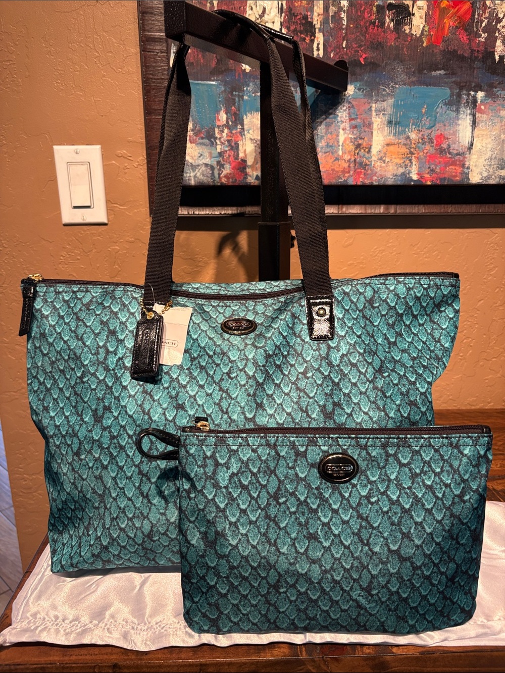 Coach NWT Limited Edition Emerald Snake Print Nylon Tote with Pouch MSRP $329